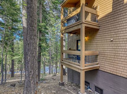 4065 Coyote Fork , Truckee, CA 96161 Photo