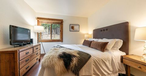 4065 Coyote Fork , Truckee, CA 96161 Photo