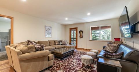 12983 Stockholm Way, Truckee, CA 96161 Photo