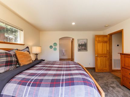 12983 Stockholm Way, Truckee, CA 96161 Photo