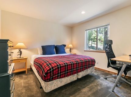 12983 Stockholm Way, Truckee, CA 96161 Photo