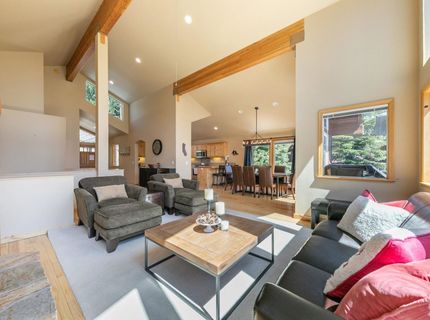 12983 Stockholm Way, Truckee, CA 96161 Photo