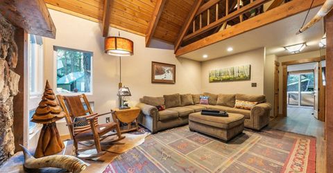 10380 Washoe Road , Truckee, CA 96161 Photo