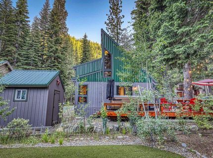 10380 Washoe Road , Truckee, CA 96161 Photo