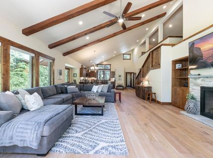 14141 Tyrol Road, Truckee, CA 96161 Photo