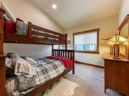 14141 Tyrol Road, Truckee, CA 96161 Photo
