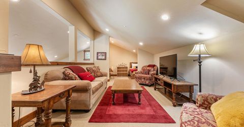 14141 Tyrol Road, Truckee, CA 96161 Photo