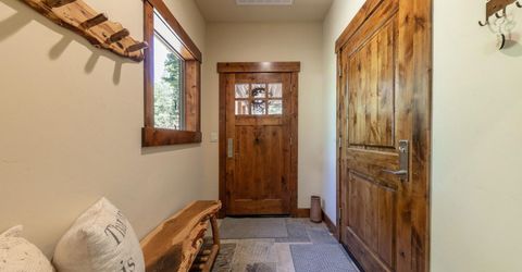 14141 Tyrol Road, Truckee, CA 96161 Photo