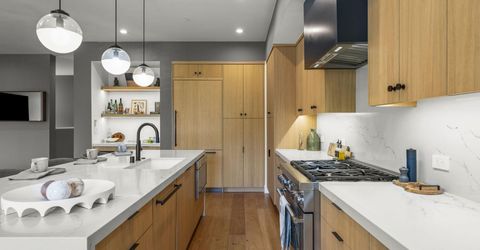 300 Palisades Circle , Olympic Valley, CA 96146 Photo