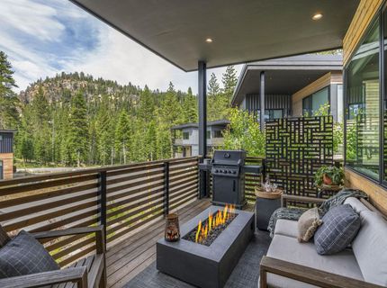 300 Palisades Circle , Olympic Valley, CA 96146 Photo