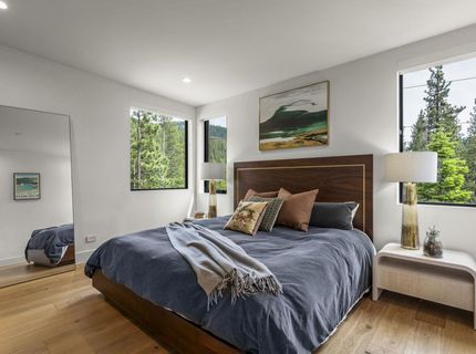 300 Palisades Circle , Olympic Valley, CA 96146 Photo