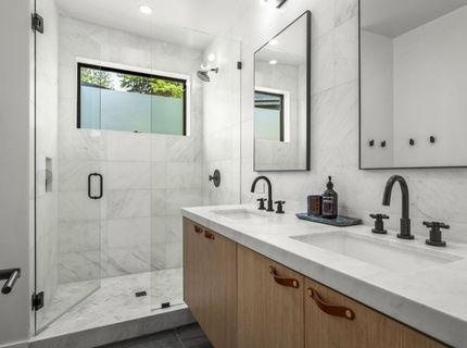 300 Palisades Circle , Olympic Valley, CA 96146 Photo