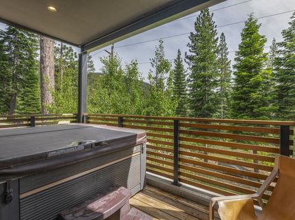 300 Palisades Circle , Olympic Valley, CA 96146 Photo