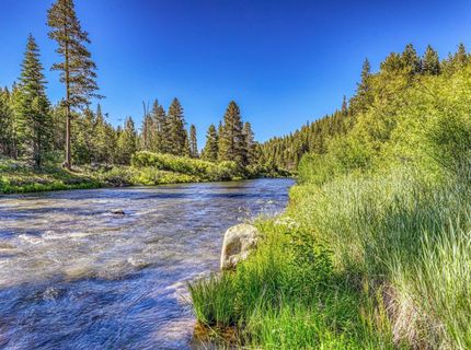 8520 River Road , Truckee, CA 96161 Photo