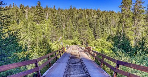 8520 River Road , Truckee, CA 96161 Photo