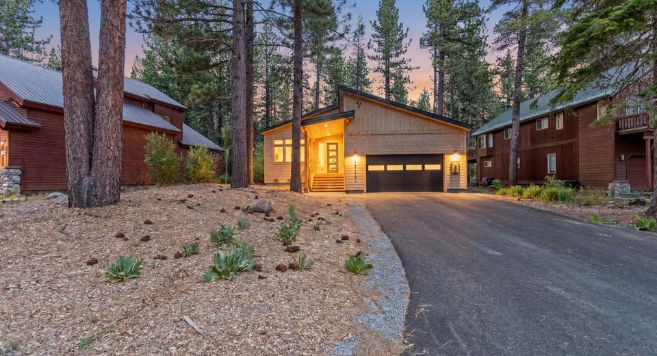 13345 Skiview Loop , Truckee, CA 96161 Photo