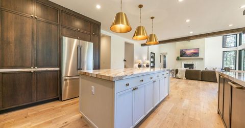 10541 Brickell Court , Truckee, CA 96161 Photo