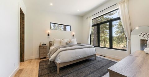 10541 Brickell Court , Truckee, CA 96161 Photo