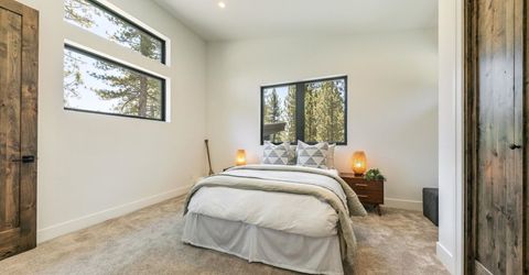 10541 Brickell Court , Truckee, CA 96161 Photo