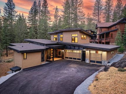 10541 Brickell Court , Truckee, CA 96161 Photo