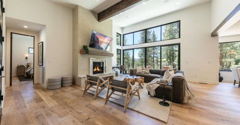 10541 Brickell Court , Truckee, CA 96161 Photo