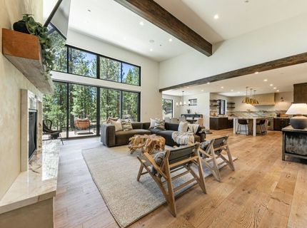 10541 Brickell Court , Truckee, CA 96161 Photo
