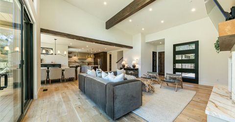 10541 Brickell Court , Truckee, CA 96161 Photo