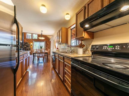 13215 Hansel Avenue, Truckee, CA 96161 Photo
