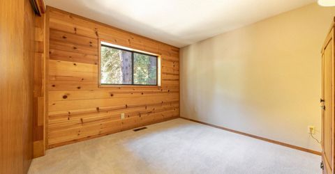 13215 Hansel Avenue, Truckee, CA 96161 Photo