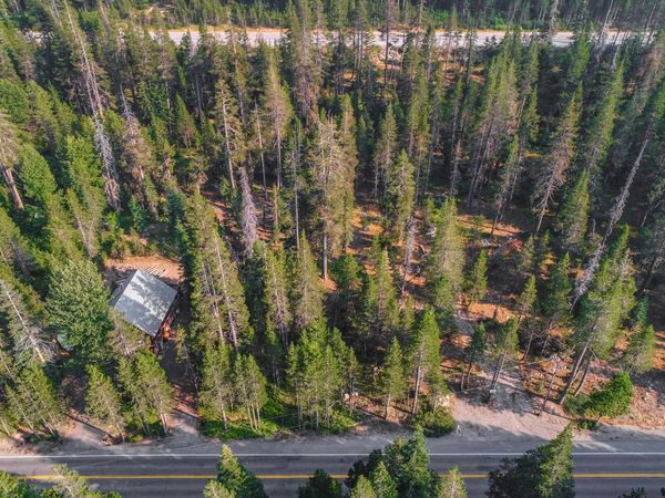51357 Donner Pass Road , Soda Springs, CA 95728