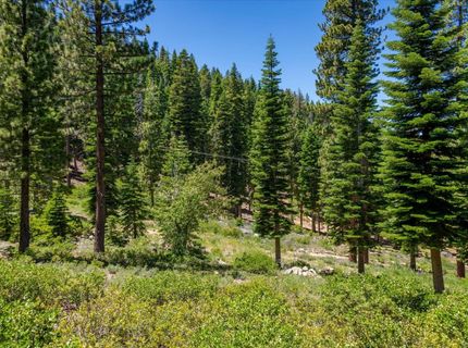 19080 Glades Place , Truckee, CA 96161 Photo