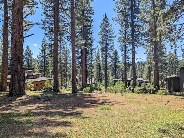11360 Ghirard Road , Truckee, CA 96161