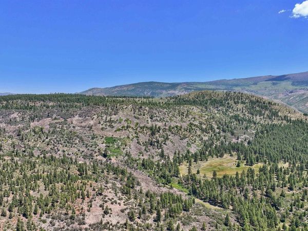 000 Boca Road , Truckee, CA 96161