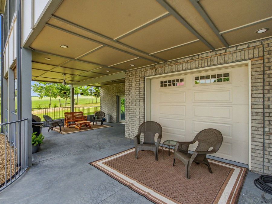 Property Image 77
