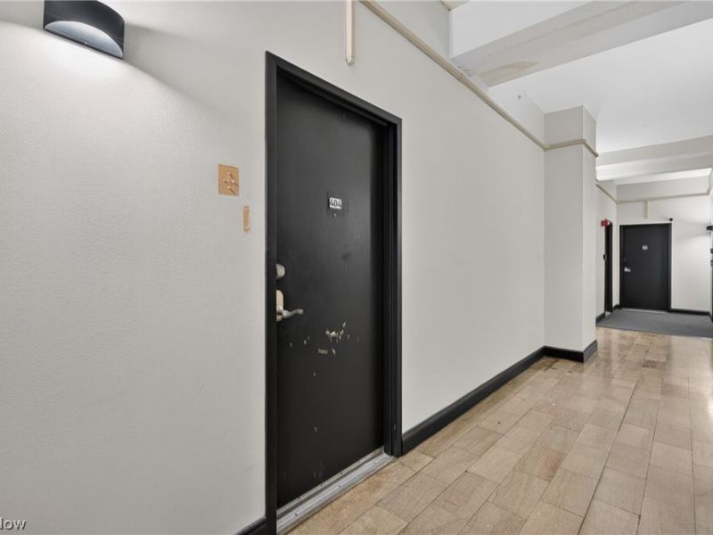1900 Euclid Avenue, Unit 404, Cleveland, OH 44115 Photo 3
