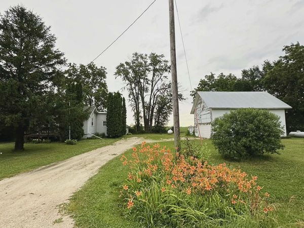 2673 230Th Street, Charles City, IA 50616