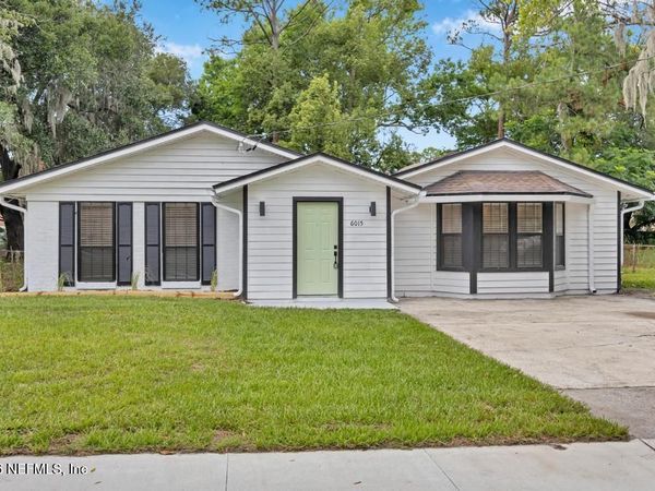 6015 ROYAL ESTATES Place, Jacksonville, FL 32277