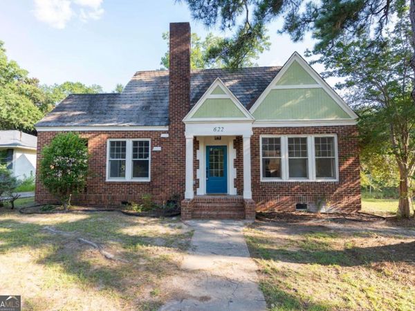 622 Whitney Avenue, Albany, GA 31701