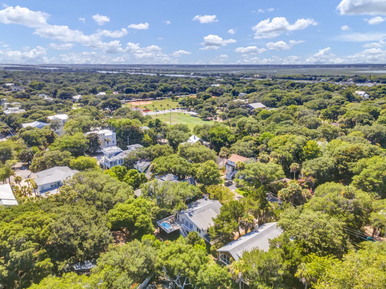 2906 Hartnett Boulevard Photo 4