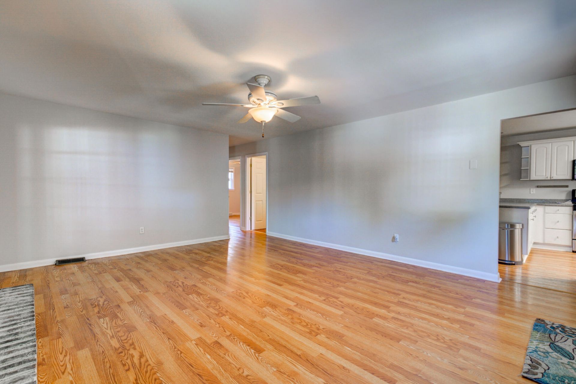 4813 Park Place Photo 18