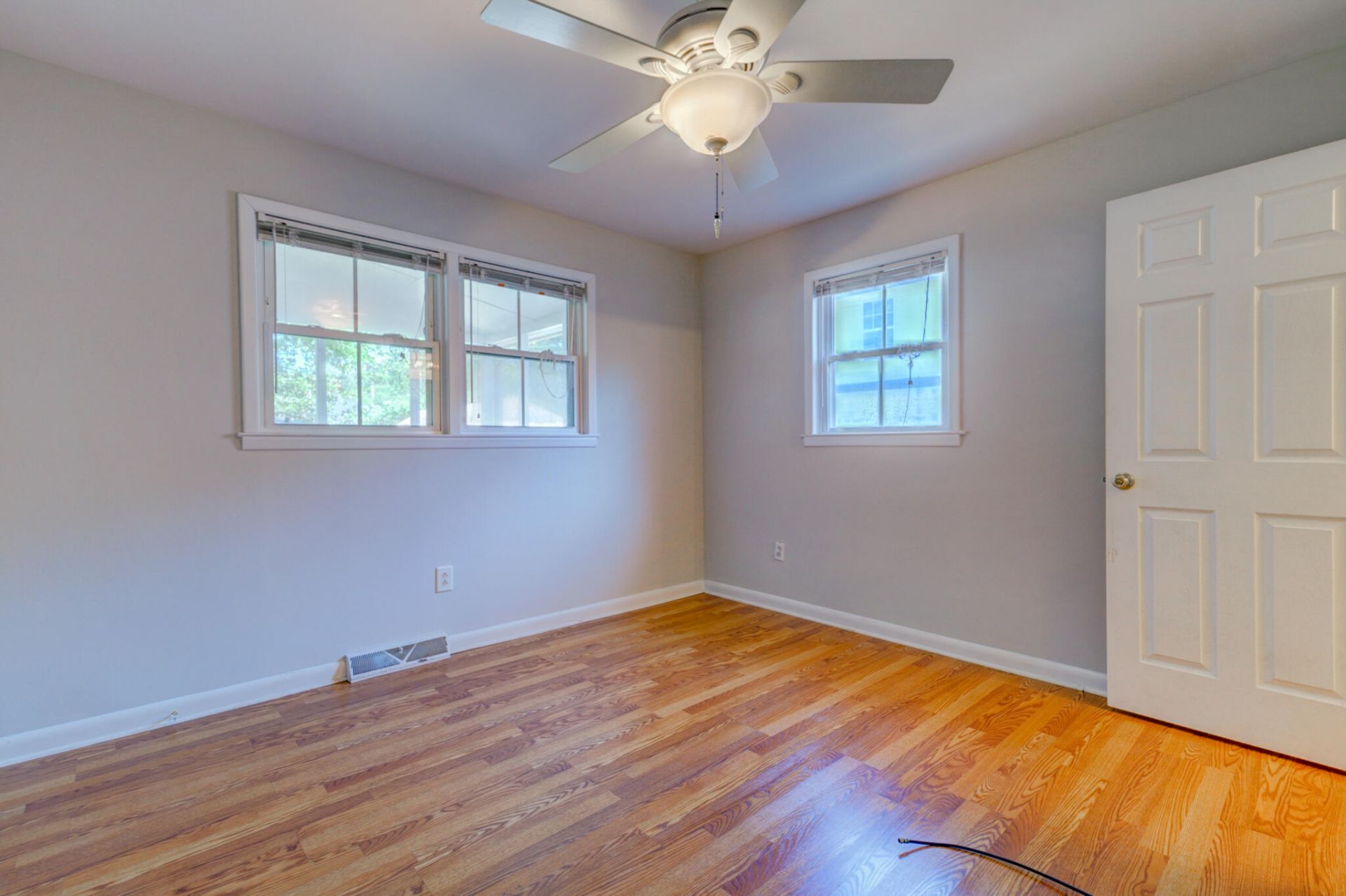 4813 Park Place Photo 22