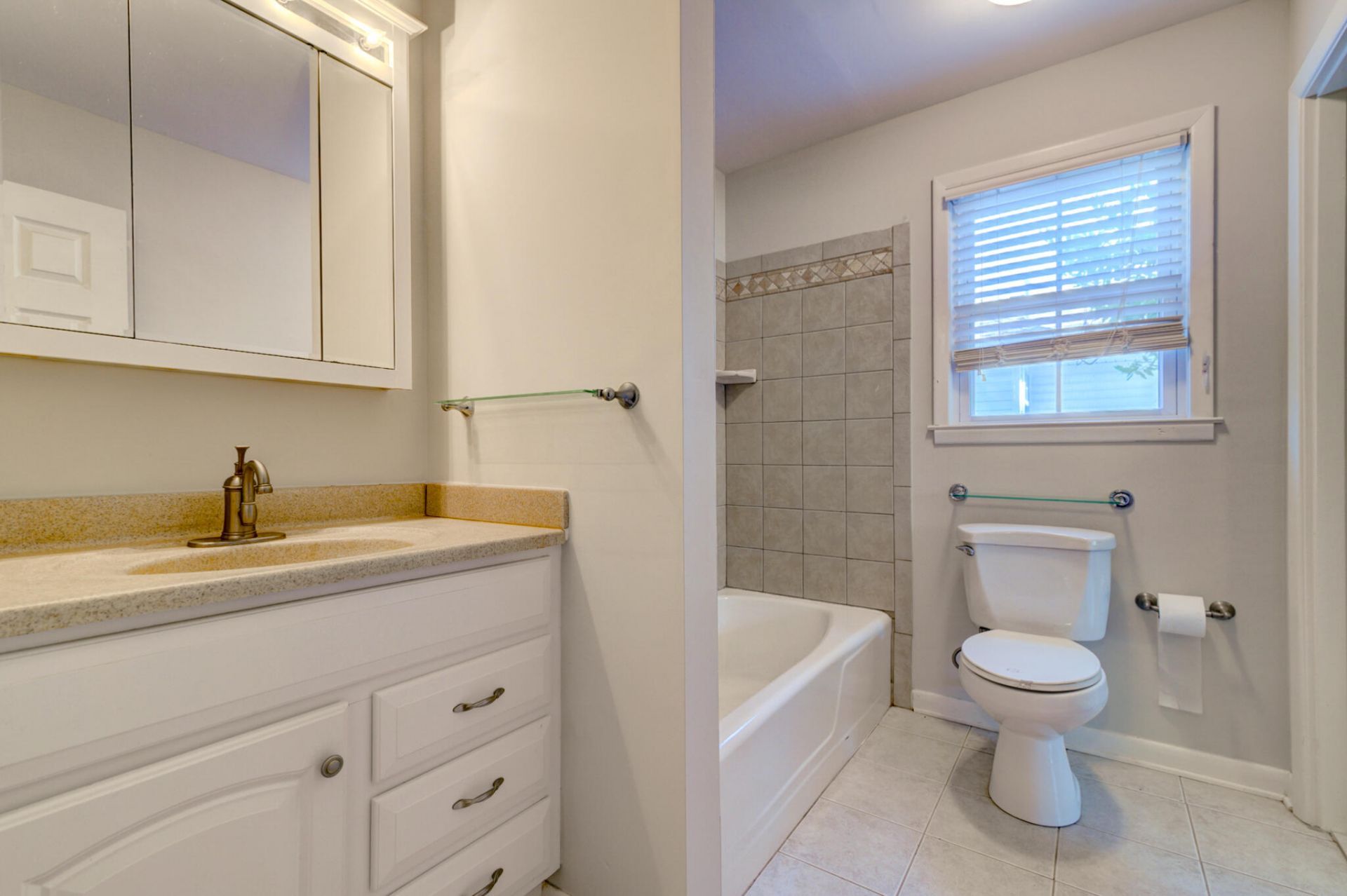 4813 Park Place Photo 25