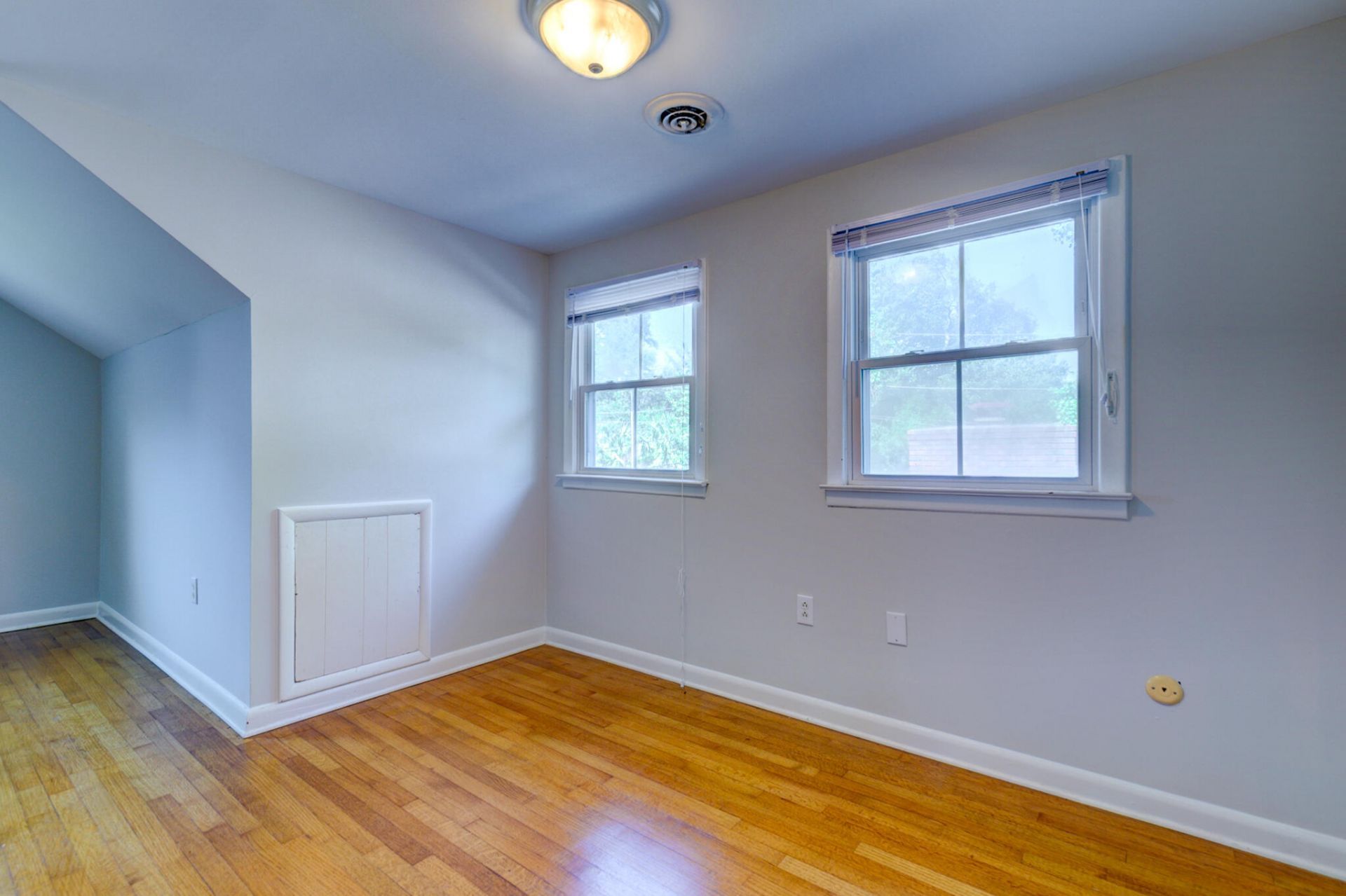 4813 Park Place Photo 28