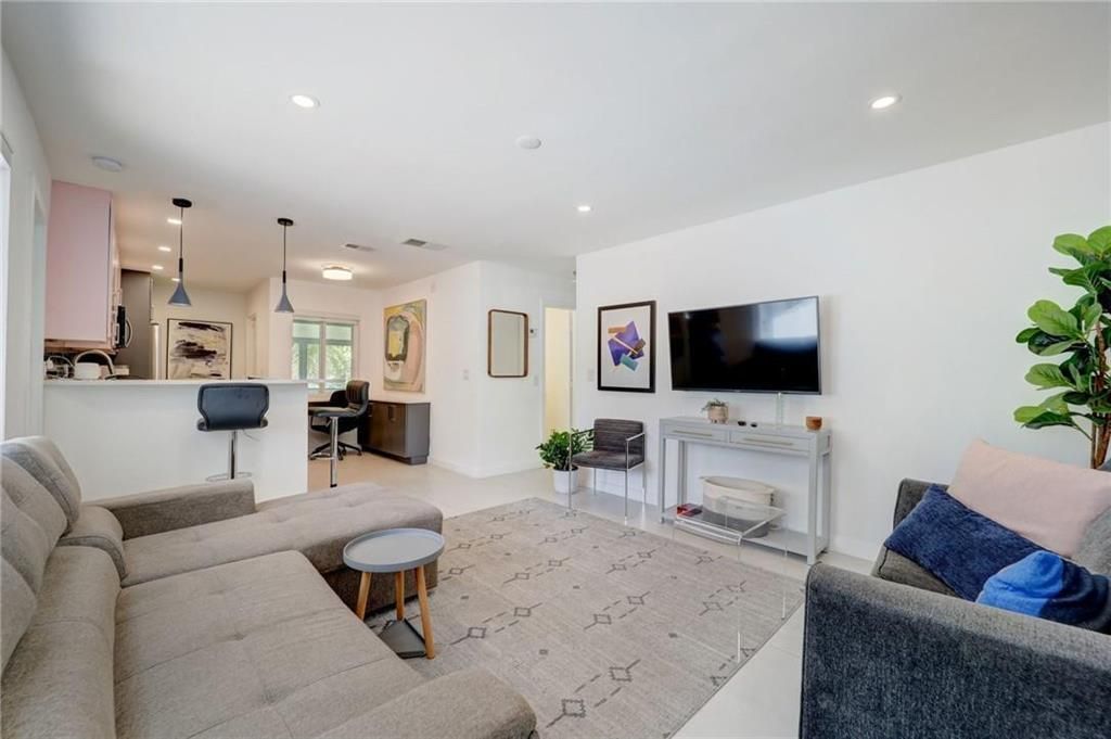 50 NE 30th Court, Unit 1-2, Wilton Manors, FL 33334 Photo