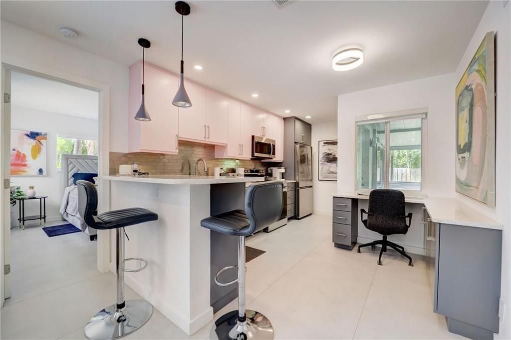 50 NE 30th Court, Unit 1-2, Wilton Manors, FL 33334 Photo