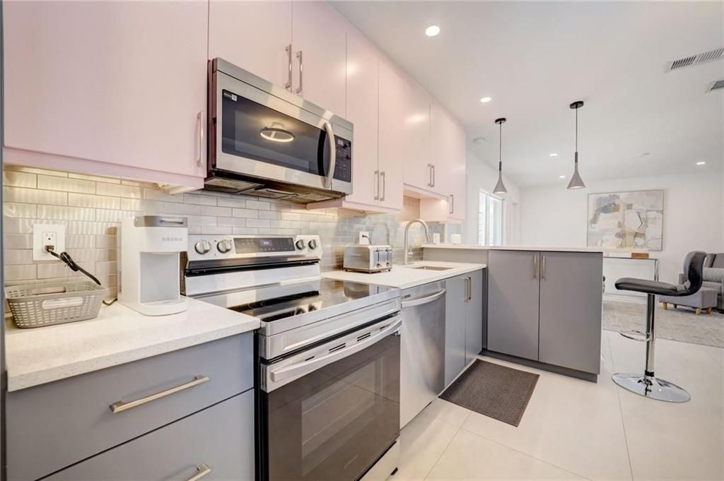 50 NE 30th Court, Unit 1-2, Wilton Manors, FL 33334 Photo
