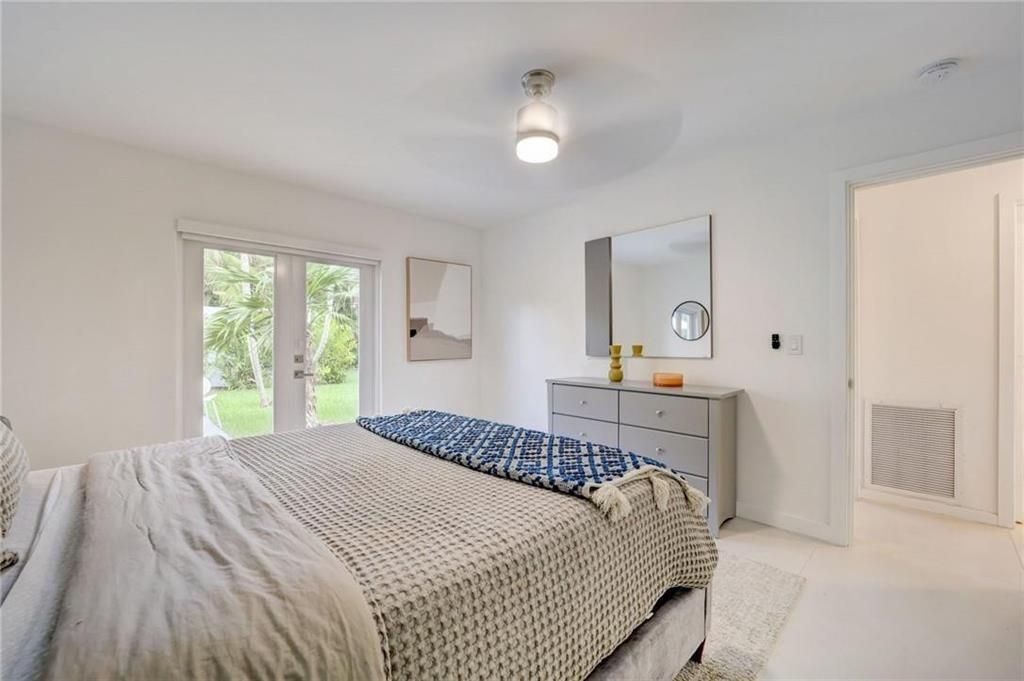 50 NE 30th Court, Unit 1-2, Wilton Manors, FL 33334 Photo