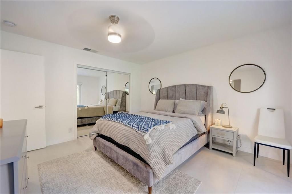 50 NE 30th Court, Unit 1-2, Wilton Manors, FL 33334 Photo