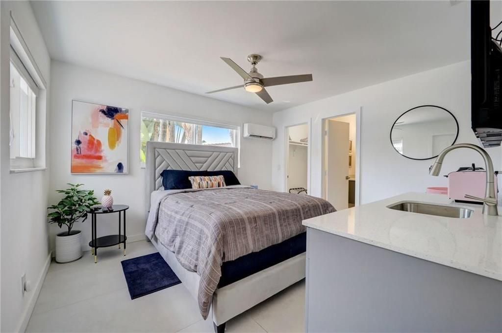 50 NE 30th Court, Unit 1-2, Wilton Manors, FL 33334 Photo