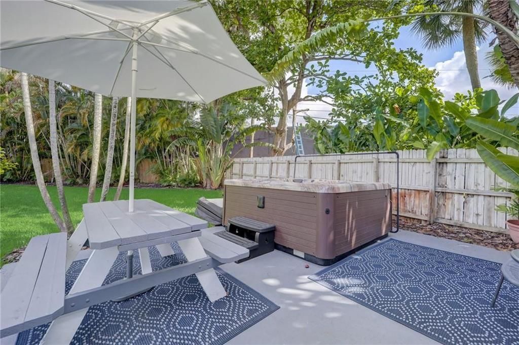 50 NE 30th Court, Unit 1-2, Wilton Manors, FL 33334 Photo
